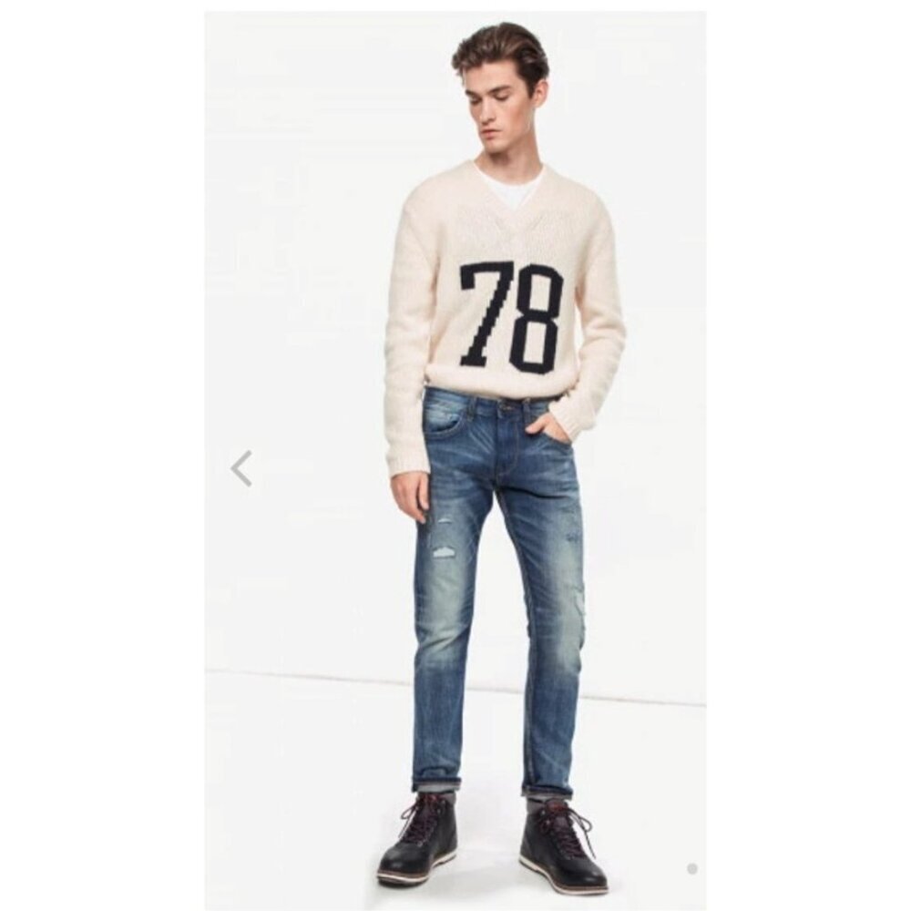 Calvin Klein Jeans Lambswool Blend Sweater L Cream V-Neck 78 Wool Knit Pullover